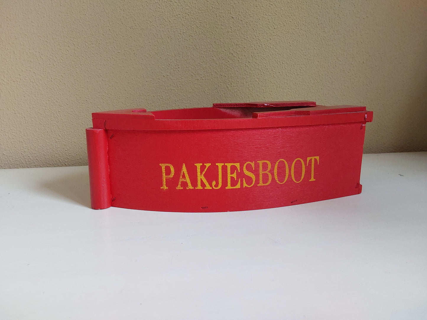 Pakjesboot - Rode Houten Pakjes Boot - Thema Sinterklaas