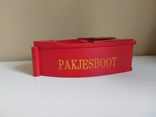 Pakjesboot - Rode Houten Pakjes Boot - Thema Sinterklaas
