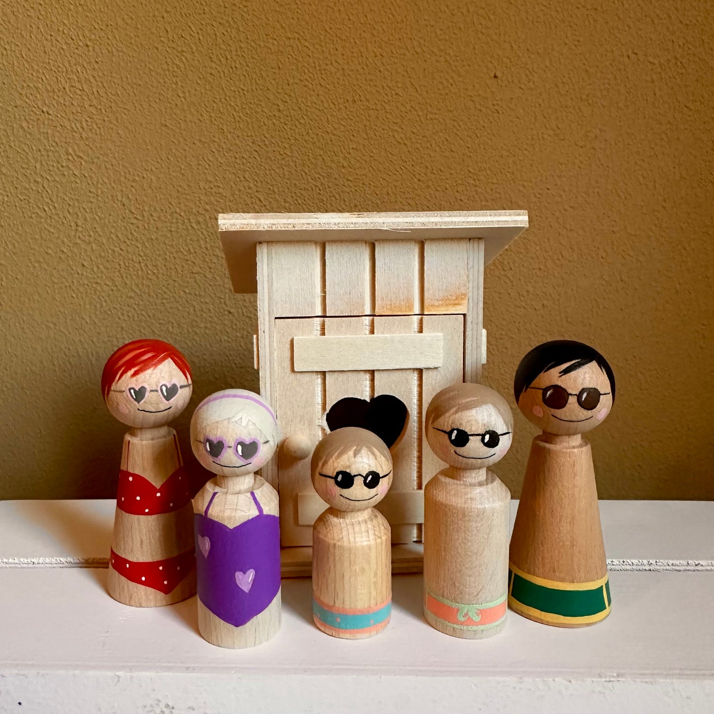 Strandhuisje met Pegdolls - Set van 5 zomer Pegdolls - Zomer Thema