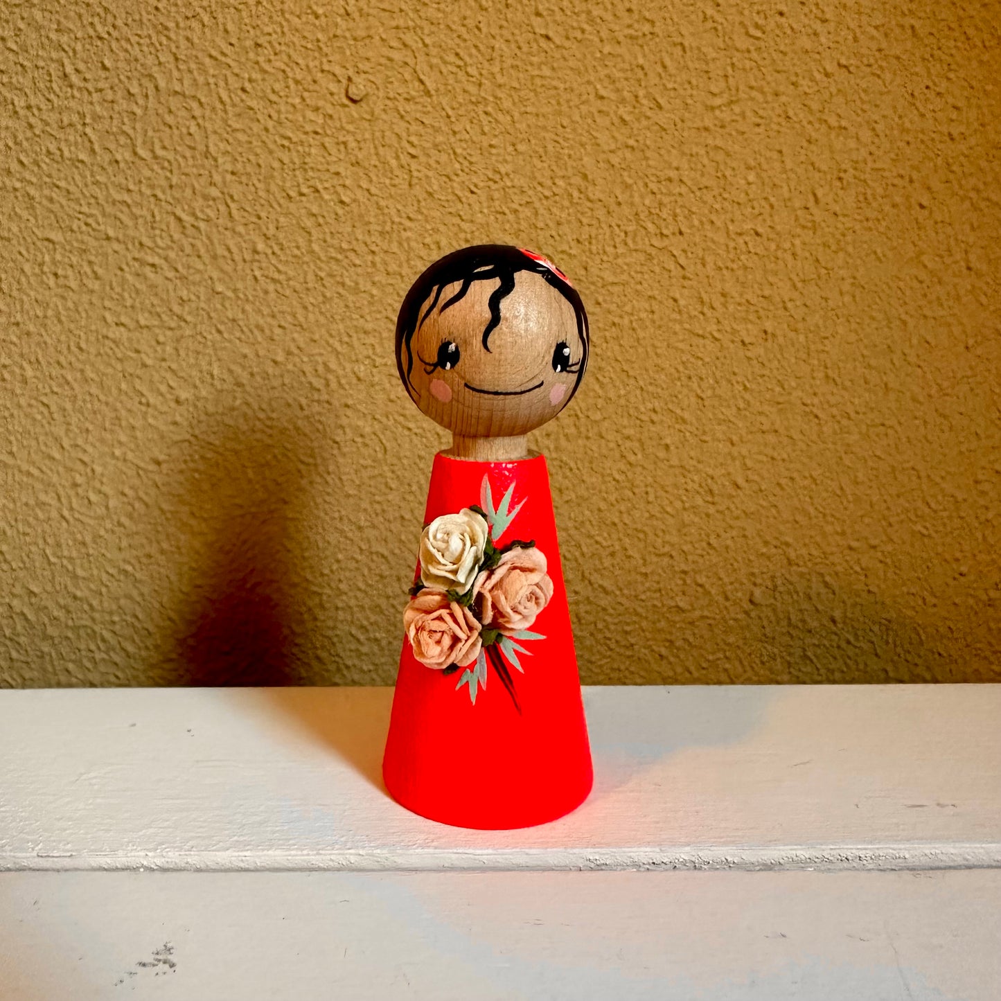 Pegdoll met bloemen – blacklight verf – lichtgevend effect