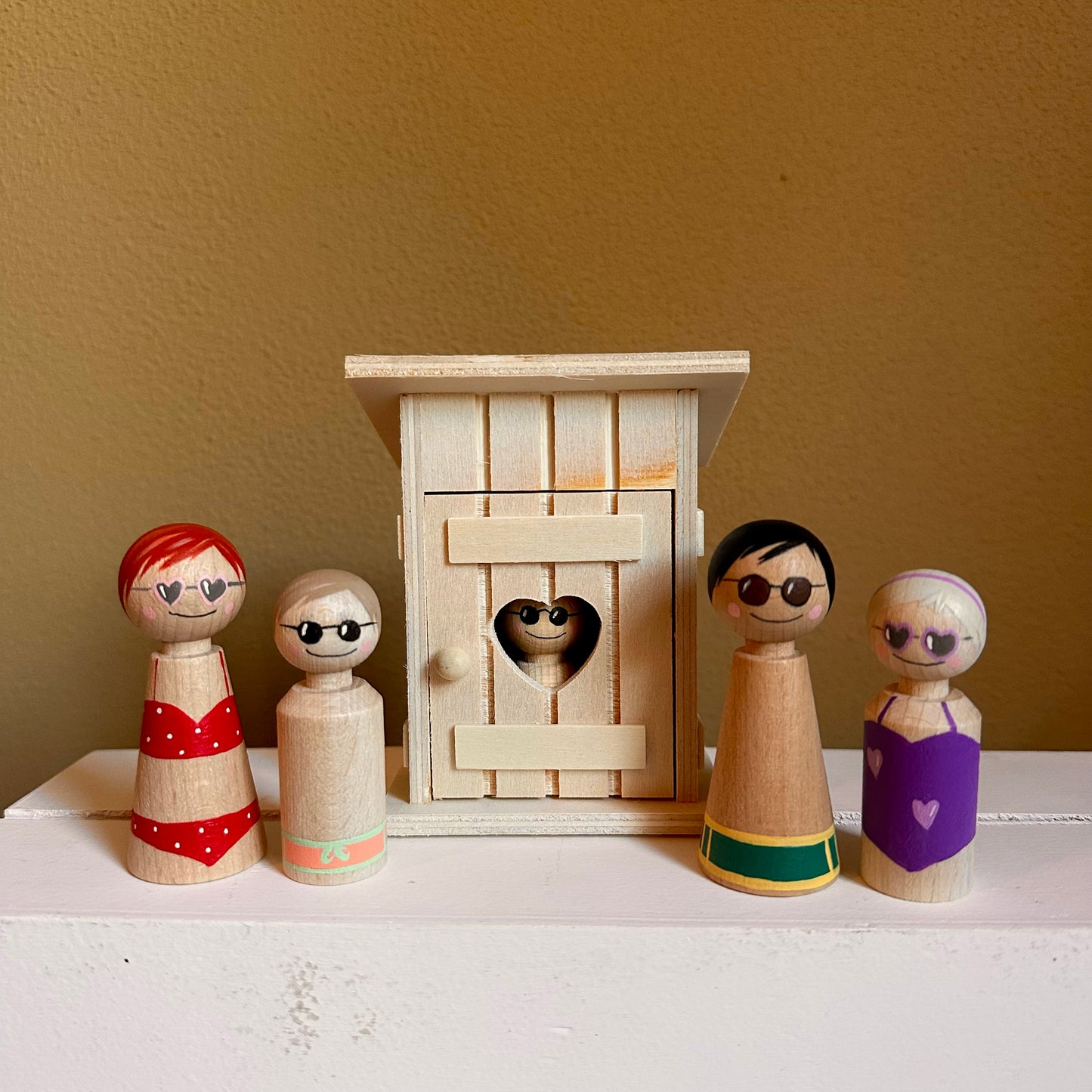 Strandhuisje met Pegdolls - Set van 5 zomer Pegdolls - Zomer Thema