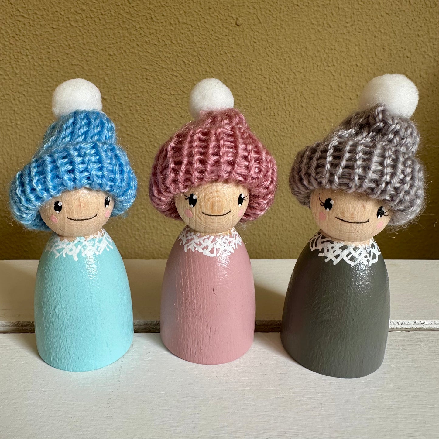 Winter Pegdoll - Pegdoll met Muts - Thema Kerstmis