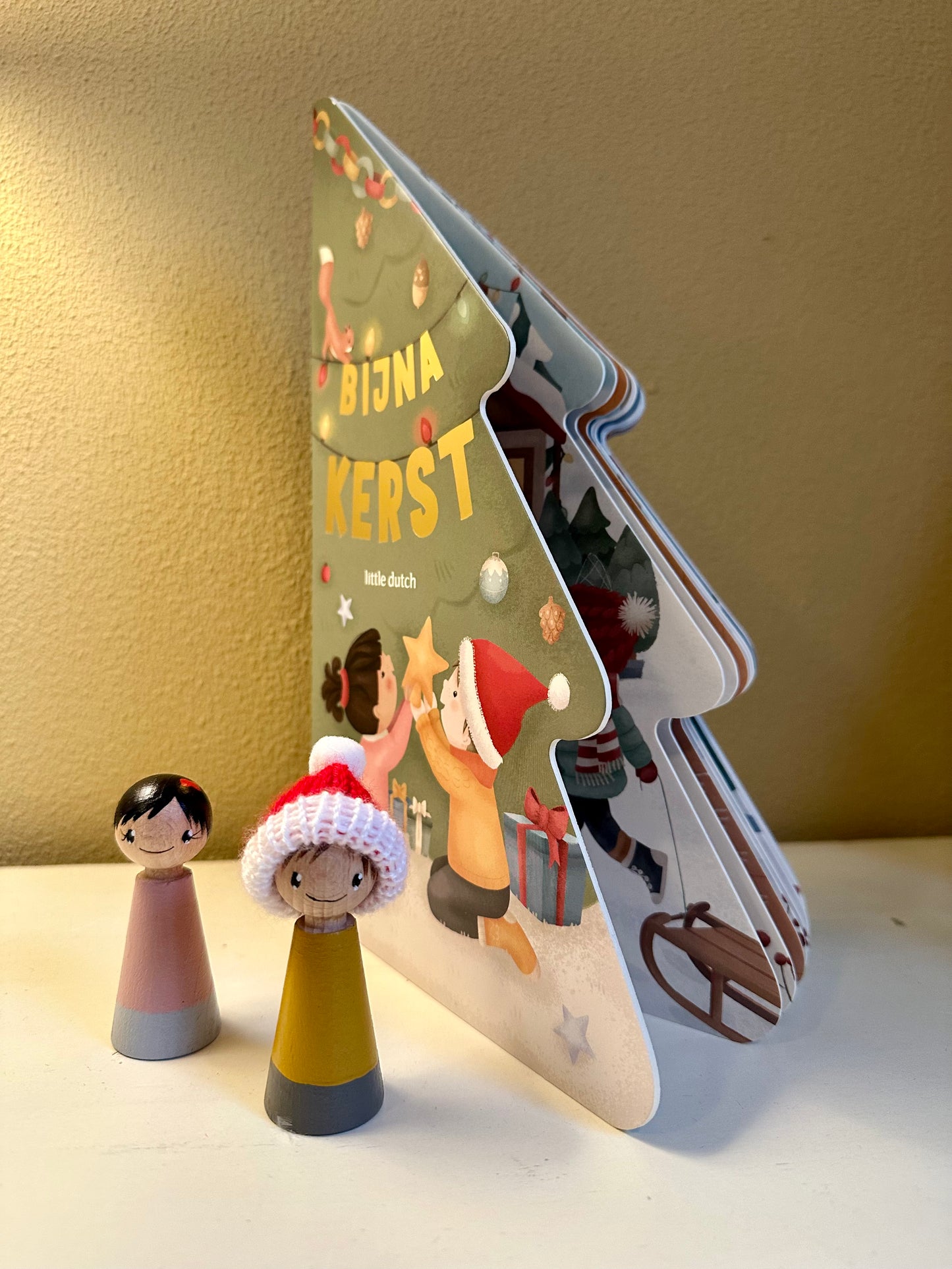 Little Dutch "Bijna Kerst" boek - set van 2 pegdolls - Thema Kerstmis